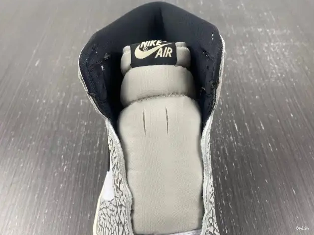 Boostmaster lin High OG White DZ5485-052 Air Jordan 1 Cement 0531